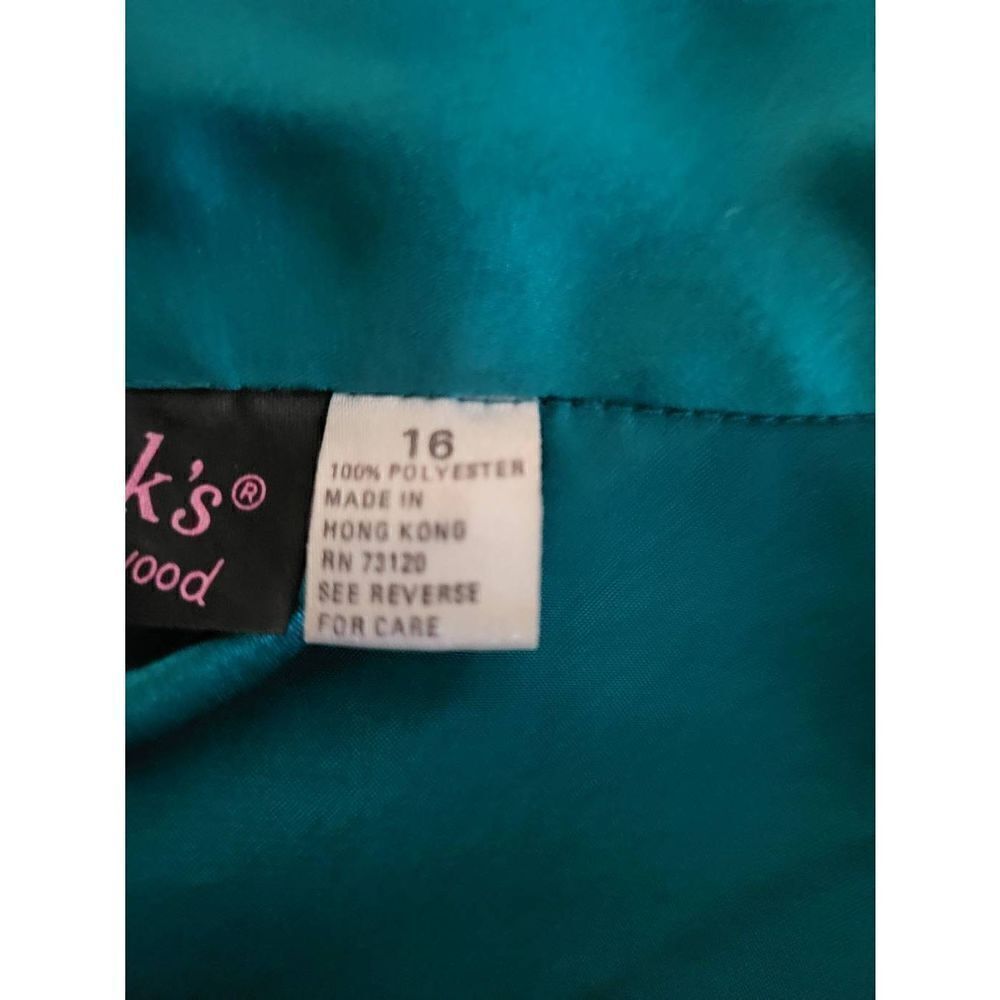 Fredericks of Hollywood Robe - Picture 6 of 6